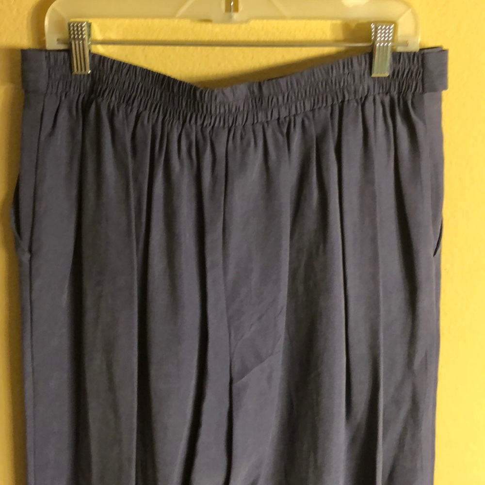 NWT BCBGMaxAzria Cobalt Blue Flared Crop Wide Leg Pants - Size Large - Picture 4 of 8